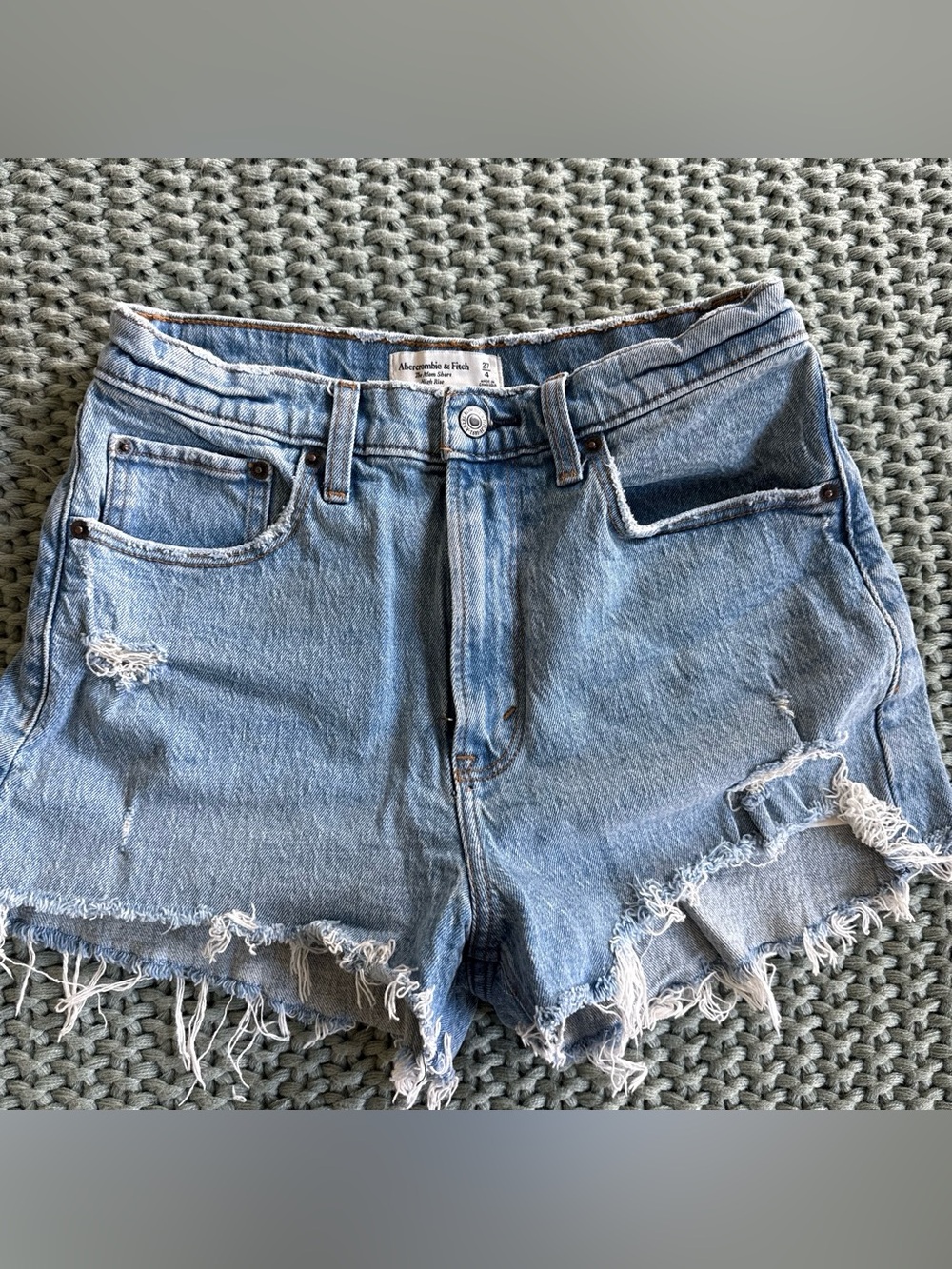 Abercrombie High Rise Mom Short
